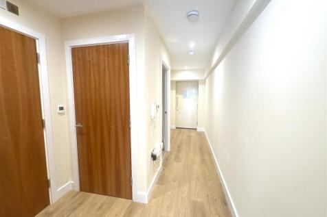 Hallway.jpeg