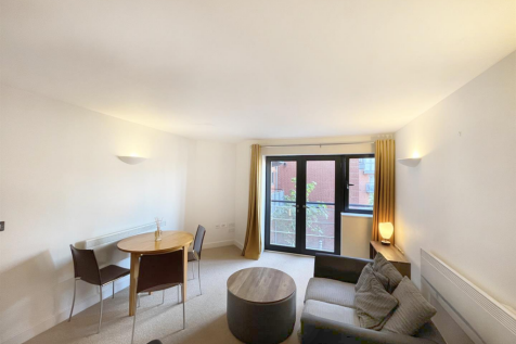LivingRoom 2