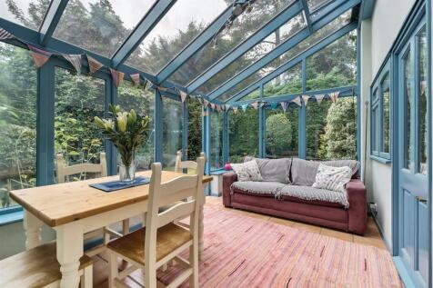 Breakfast room/conservatory