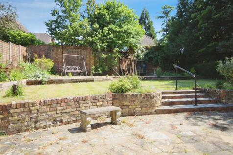 5c4aaf02-Garden 203.JPG