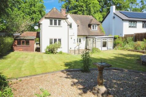 ef5bf24c-Rear 20of 20House.JPG