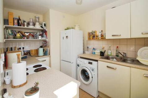 1d92cbb8-Kitchen.JPG