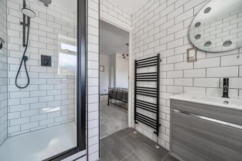 Bedroom 2 with ensuite
