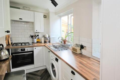 76b45eb3-New 20Kitchen.jpg