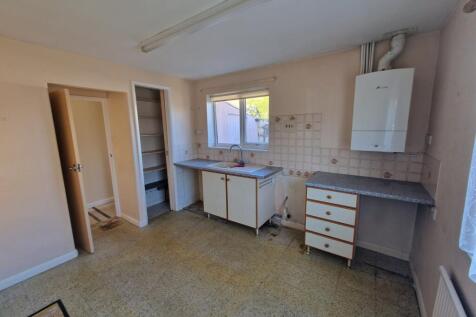 Kitchen-angle 2
