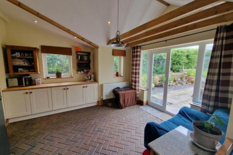 Kitchen-angle 1