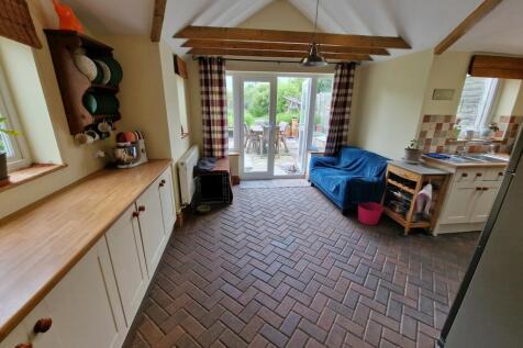 Kitchen-angle 2