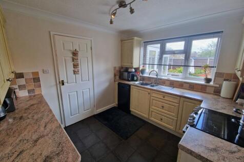 Kitchen-angle 2