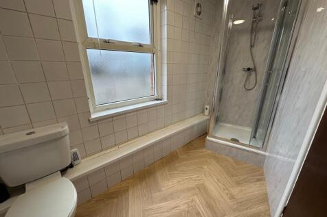 Ground Floor Shower Room