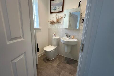 En-Suite Bedroom One