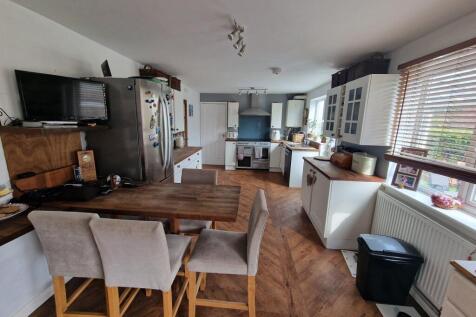 Kitchen-Family Room-angle 3