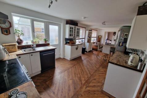 Kitchen-Family Room-angle 5