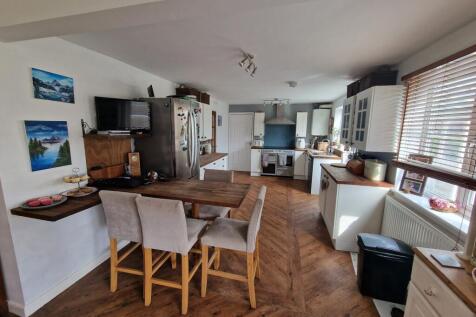 Kitchen-Family room-angle 6