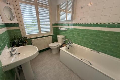 20.08.25 bathroom