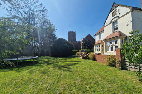 Rear Garden Lower Section Aspect 2