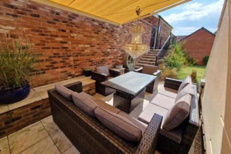 Patio-Area