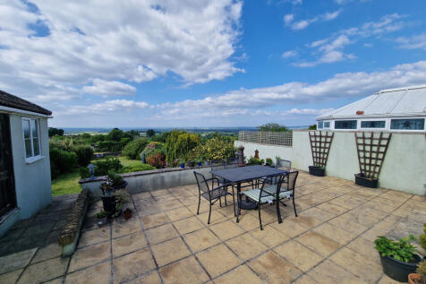 Terrace &amp; View