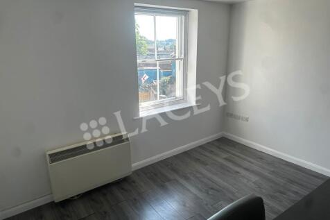 1 Lounge area.JPEG