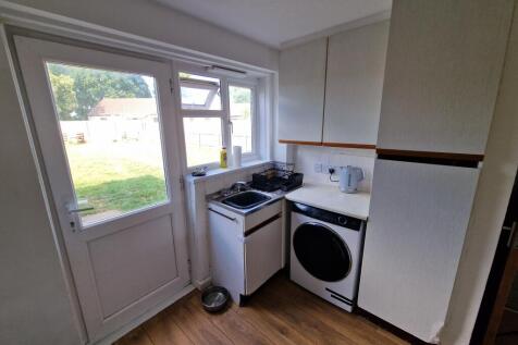 Kitchen-angle 2