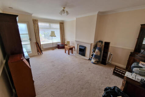 Sitting/Dining Room