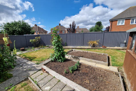 Garden-angle 3