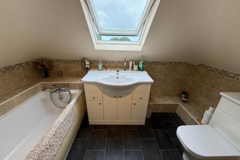Bedroom One En-Suite