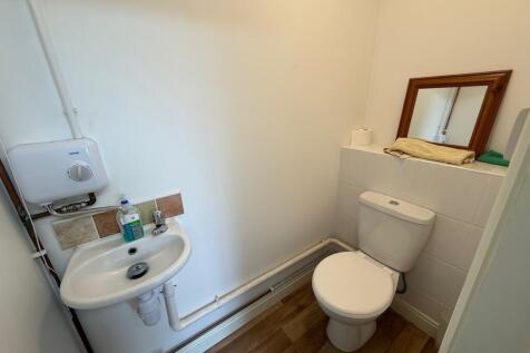 Additinal Cloakroom