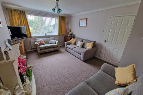 Living Room -angle 2