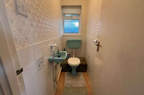 Separate WC