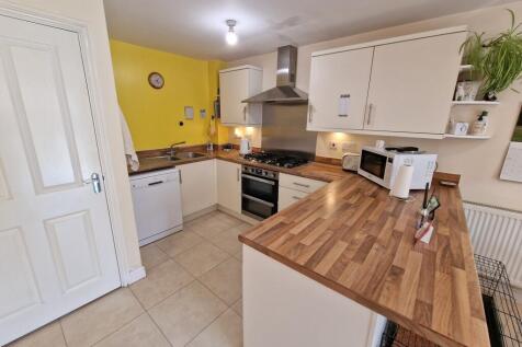 Kitchen/family room