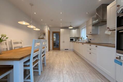Kitchen-Dining Room