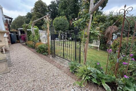 Garden-angle 6