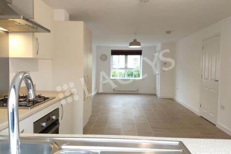 Kitchen Lounge Area