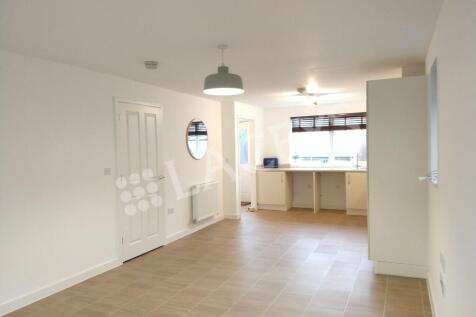 Kitchen Lounge Area