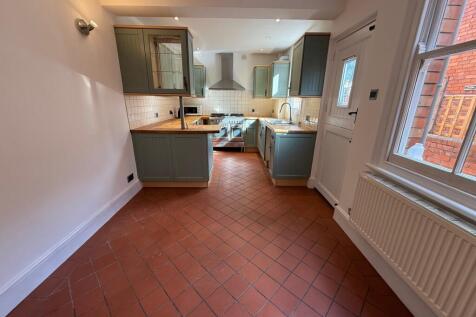 Kitchen-angle 2