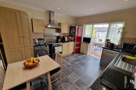 Kitchen-Dining Room