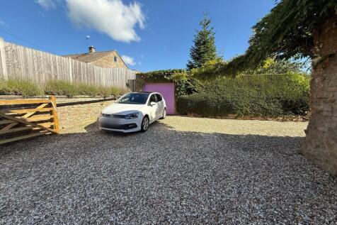 Garage &amp; Driveway