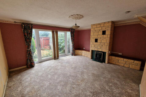 Sitting-Dining Room-angle 2