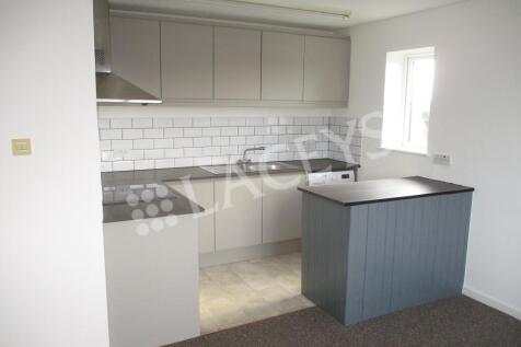 Kitchen area (view 2)