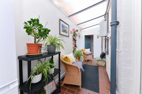 Covered Side Passage