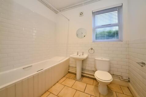 Ground Floor Bathroom
