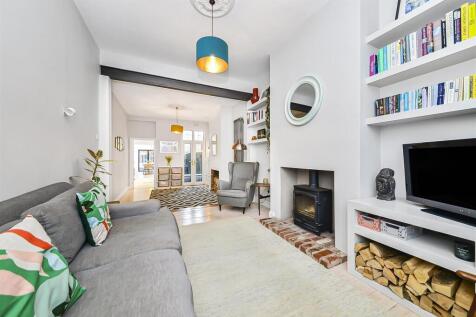 Through Lounge/Dining Room