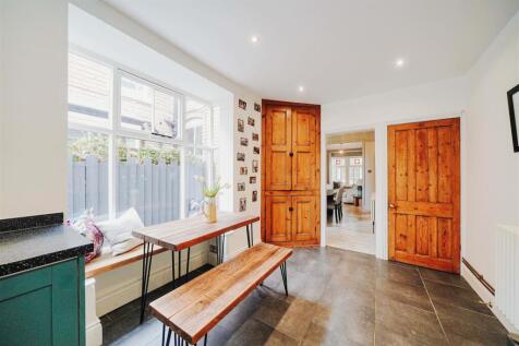 Breakfast Kitchen