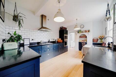 Breakfast Kitchen