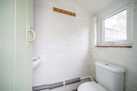 Ground Floor W.C.