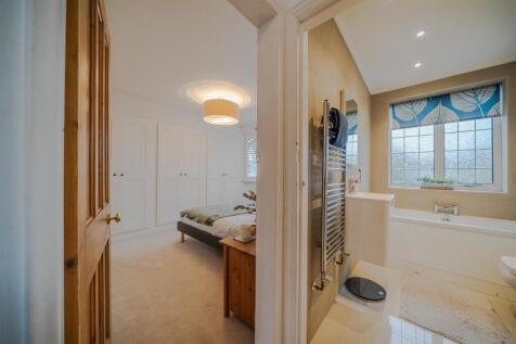 Bedroom One/Bathroom