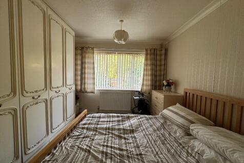 Rear Bedroom 2