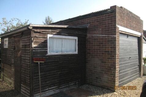 Garage/Shed