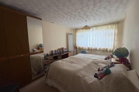 Front Bedroom 1