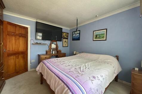 Front Bedroom